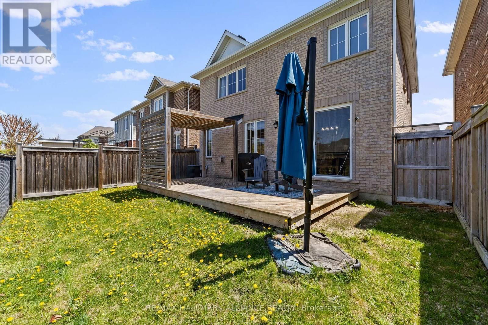 569 LANGHOLM STREET Image 34