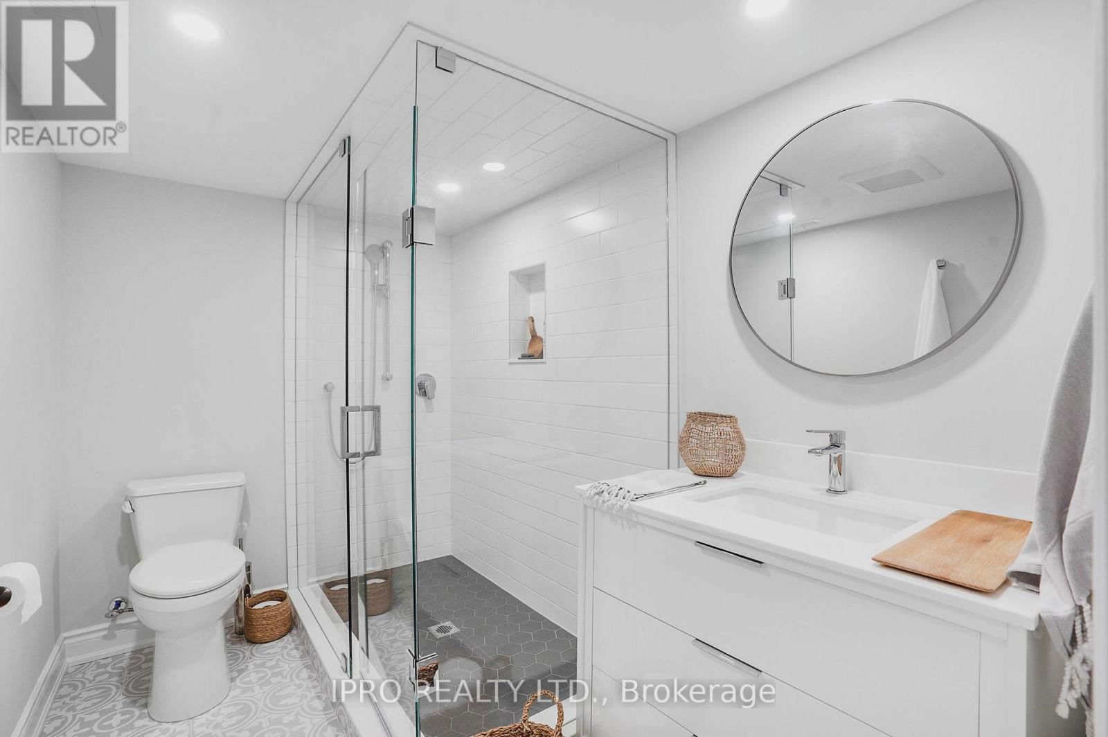 383 WETTLAUFER TERRACE Image 35