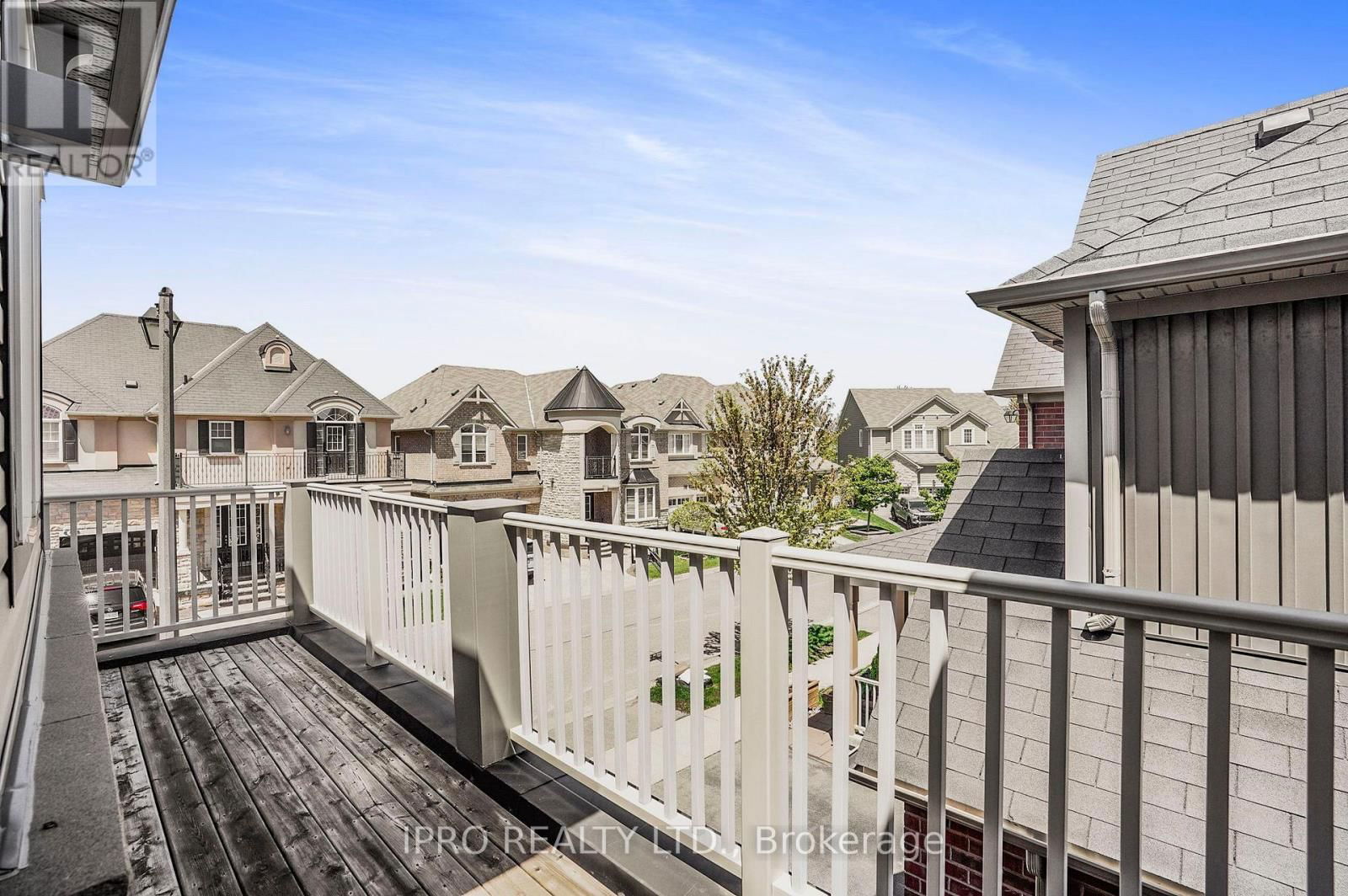 383 WETTLAUFER TERRACE Image 36
