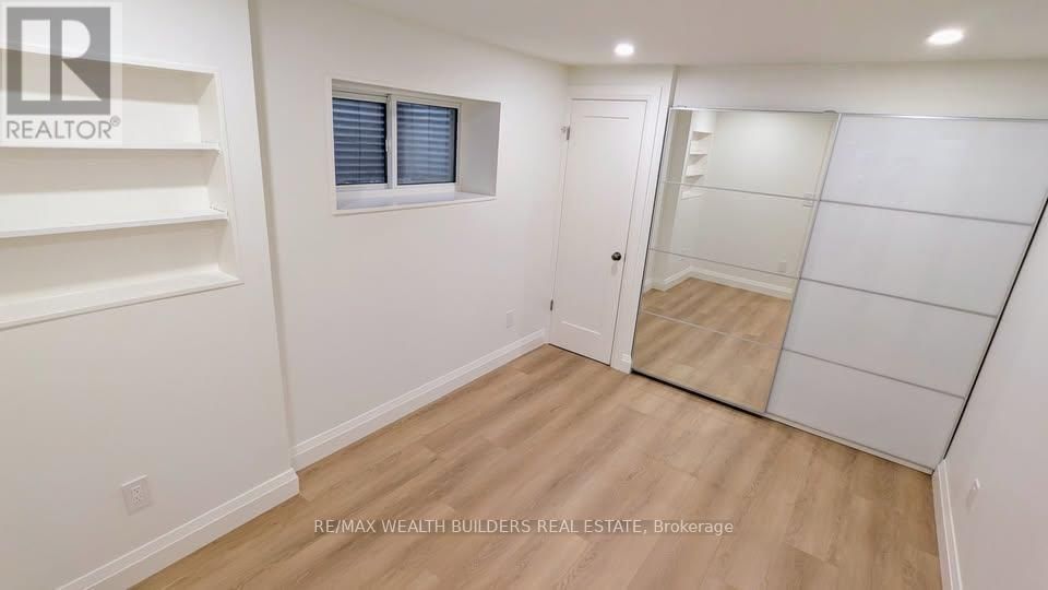 Lower - 130 SYMINGTON AVENUE Image 8