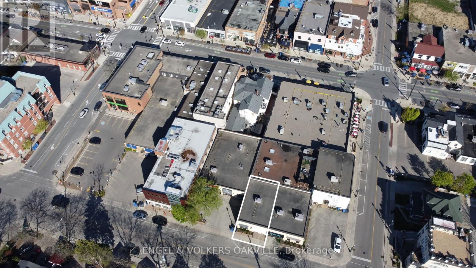 3 - 301 ROBINSON STREET Image 15
