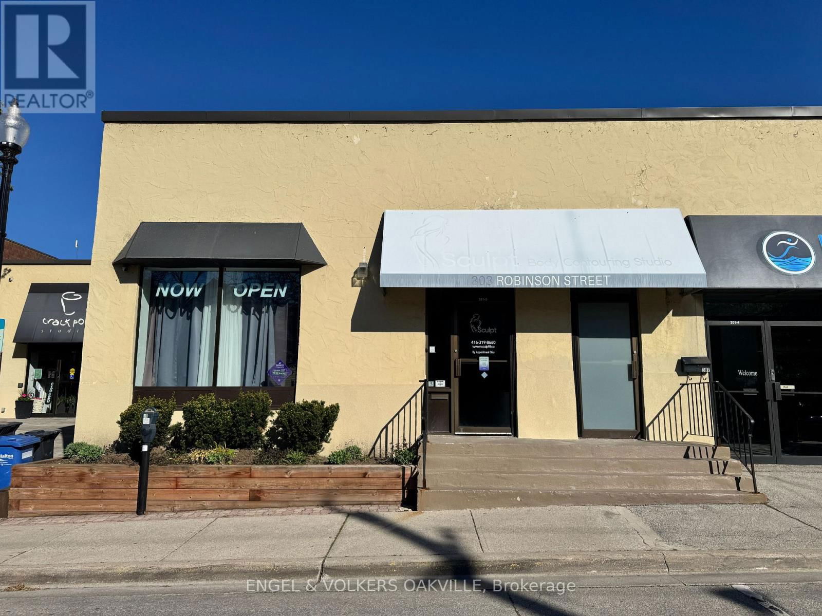 3 - 301 ROBINSON STREET Image 19