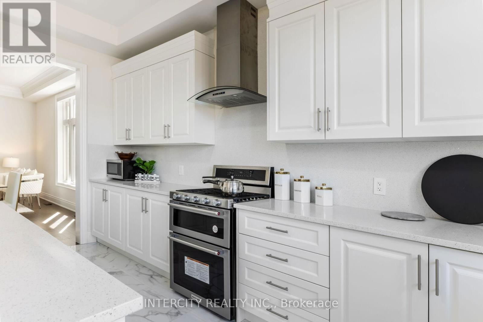 91 RASPBERRY RIDGE AVENUE Image 18