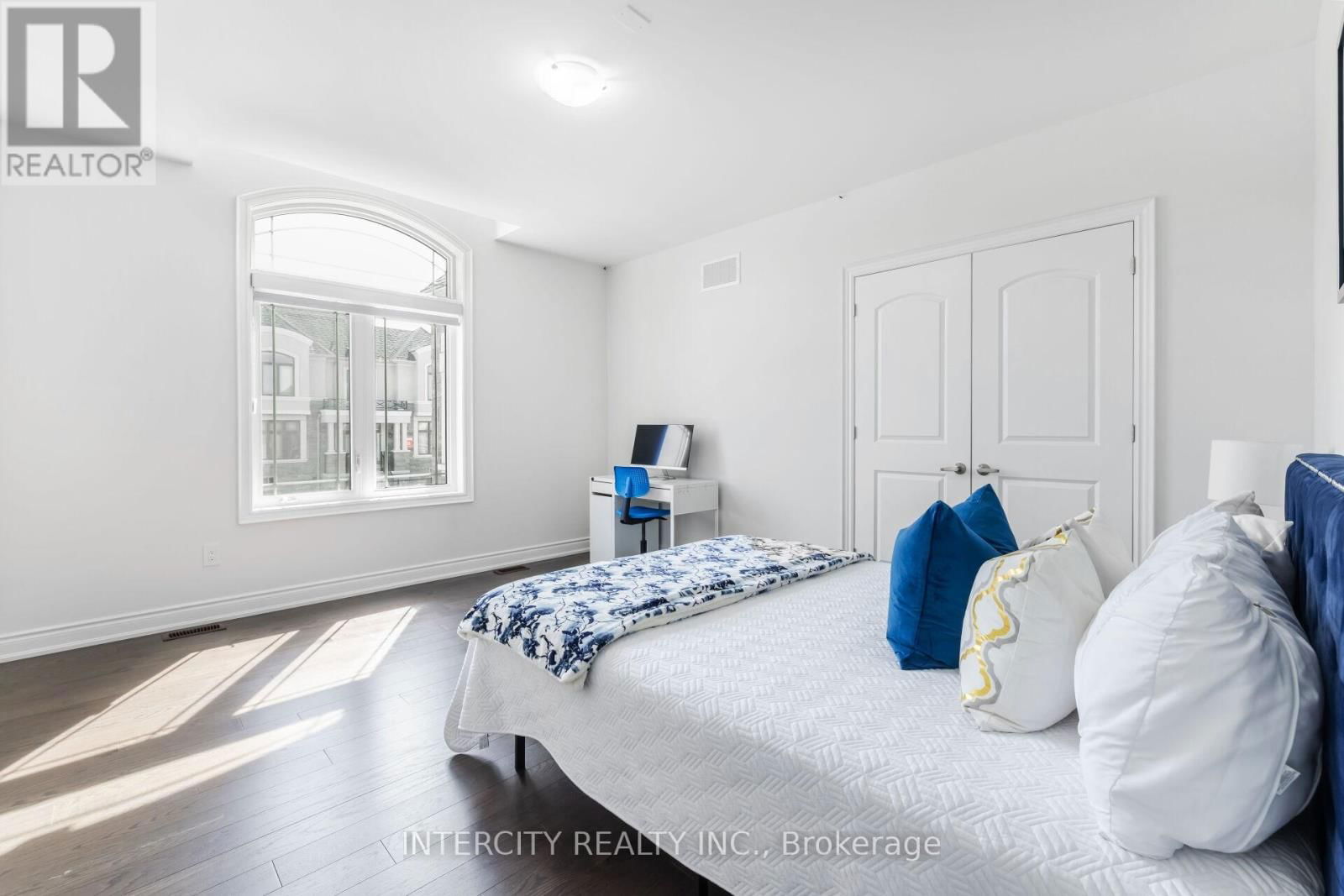 91 RASPBERRY RIDGE AVENUE Image 31