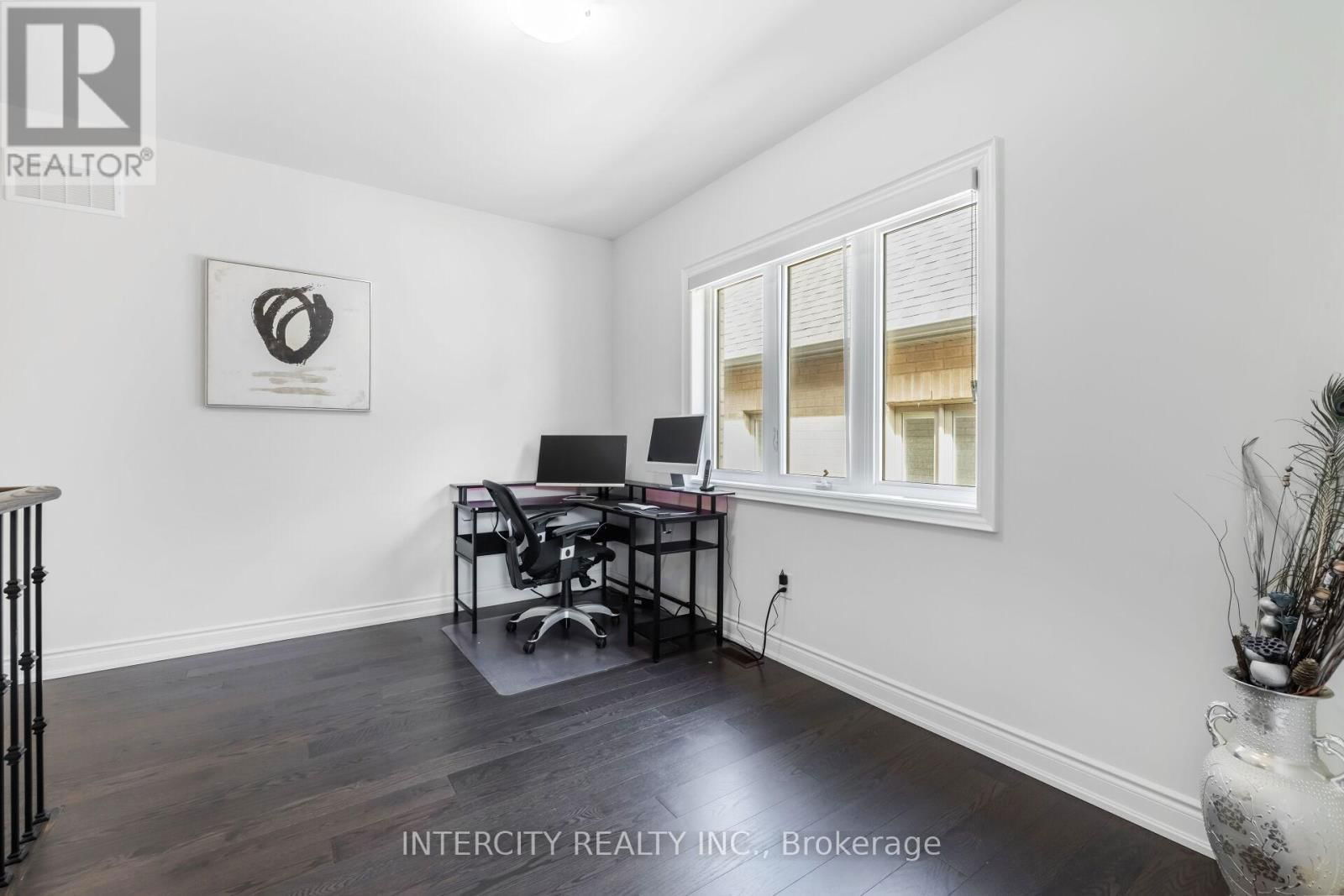 91 RASPBERRY RIDGE AVENUE Image 34