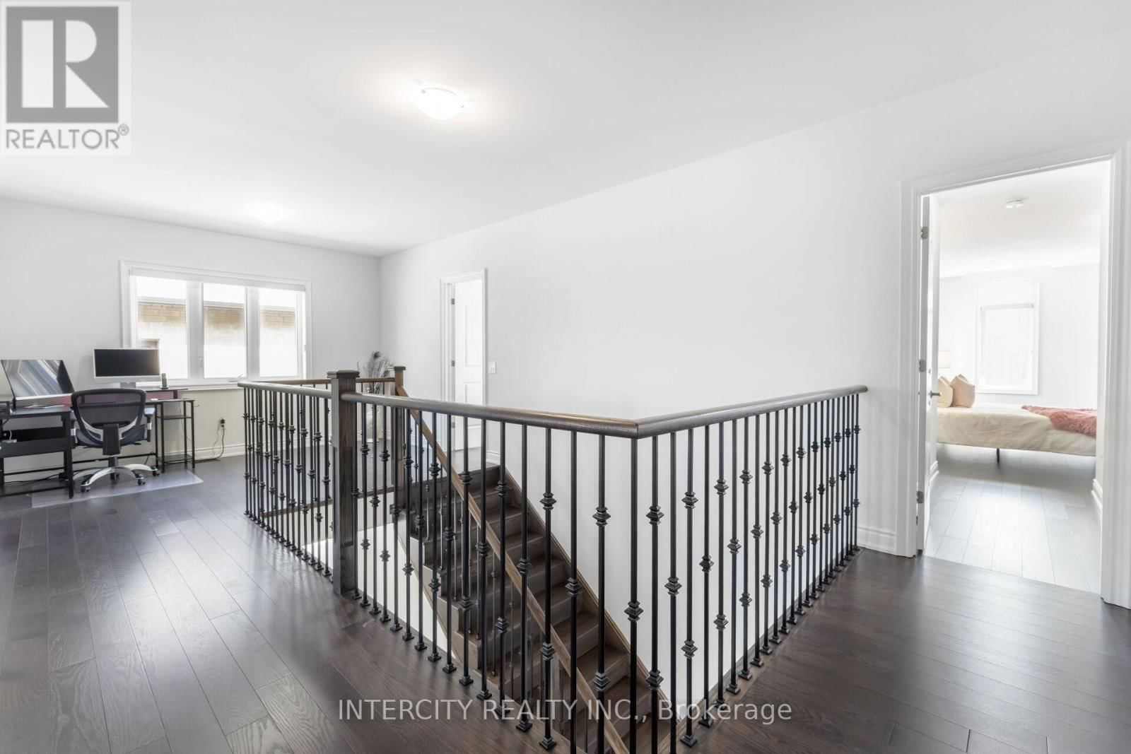 91 RASPBERRY RIDGE AVENUE Image 38