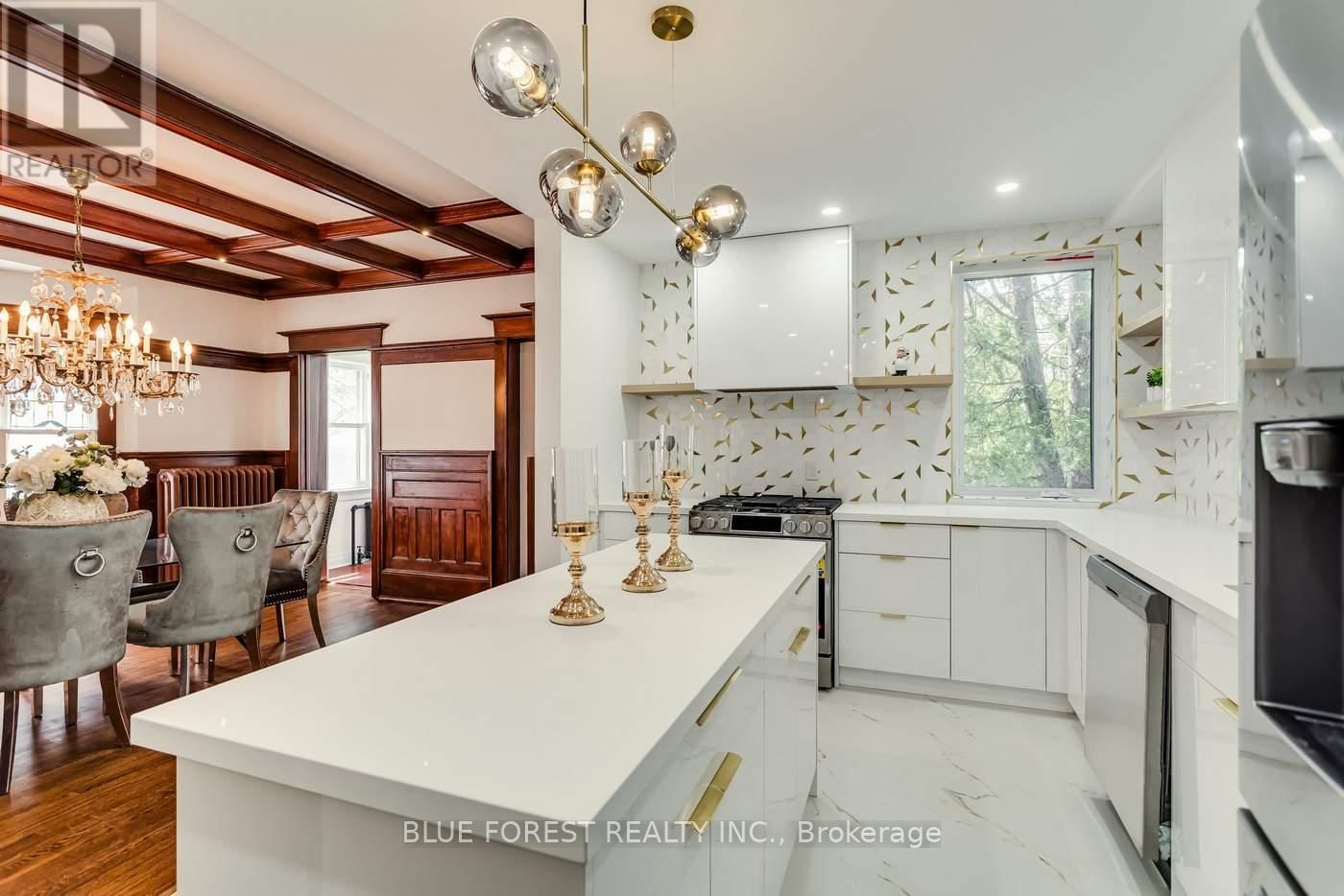 8 LAUDER AVENUE Image 15