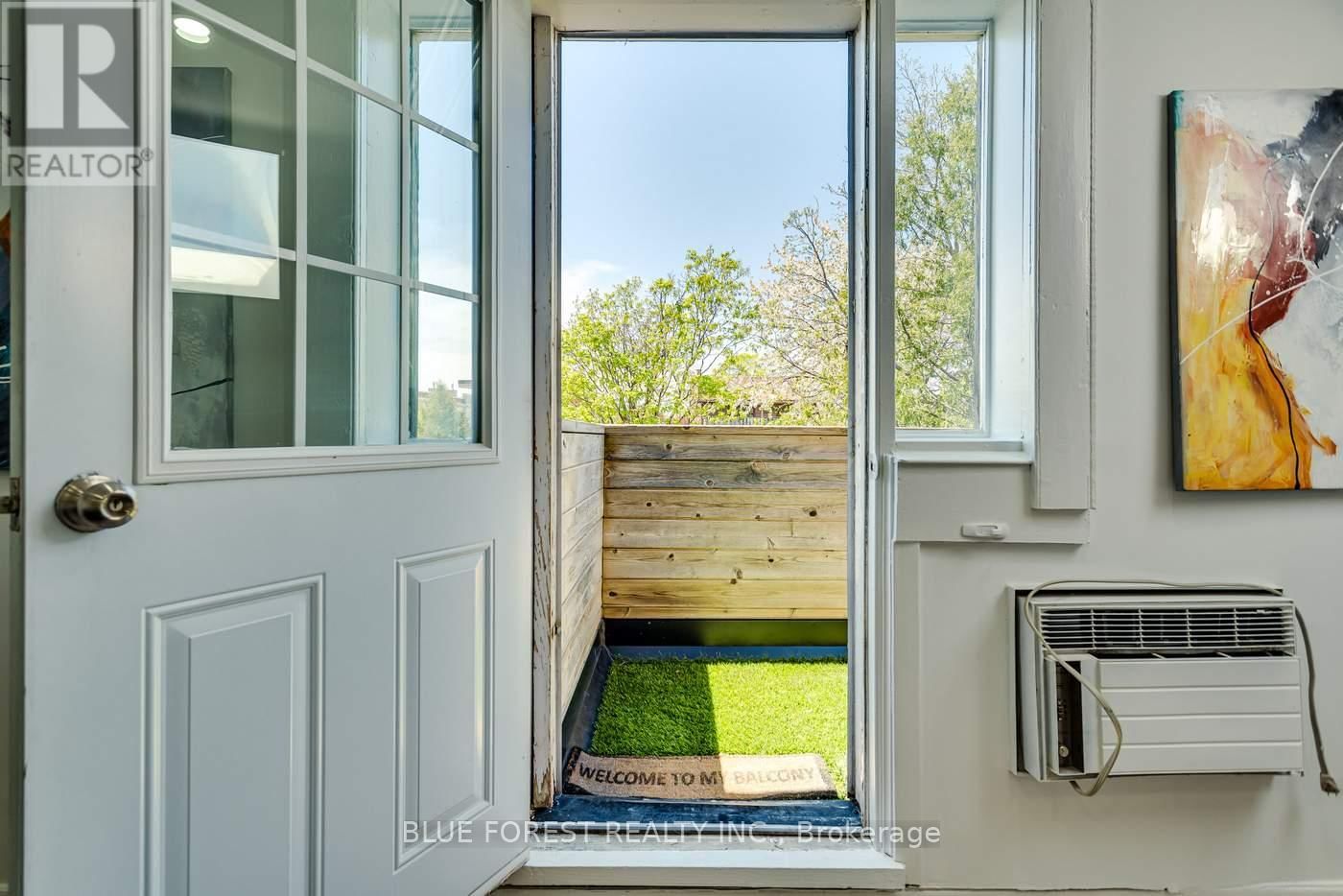 8 LAUDER AVENUE Image 36