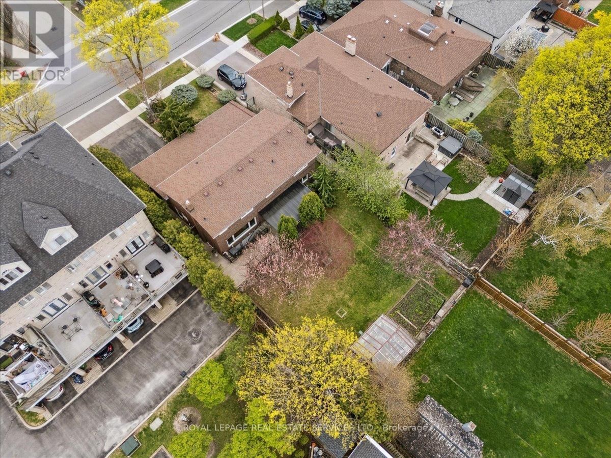 116 CLEMENT ROAD Image 47