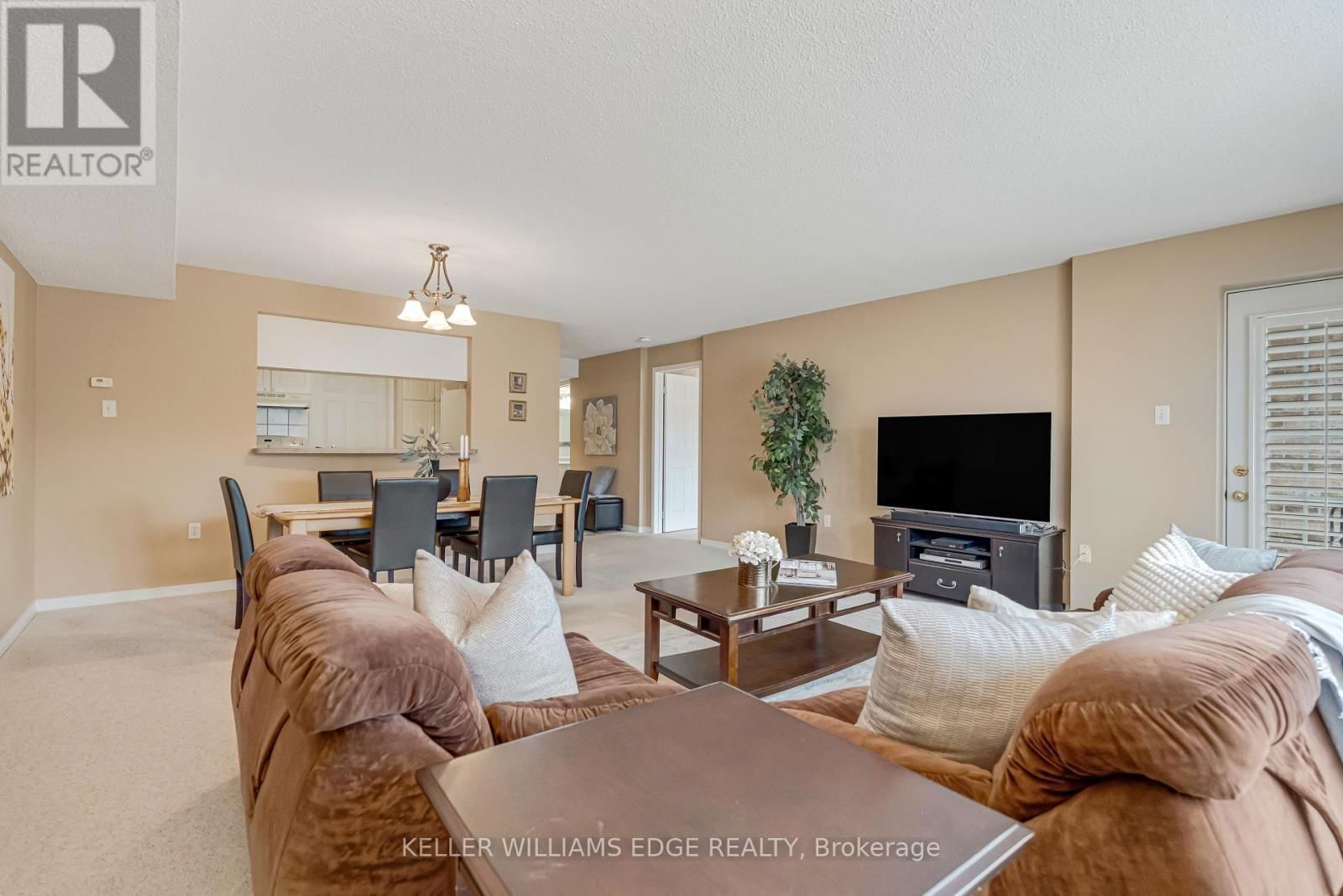 D403 - 216 PLAINS ROAD WEST Image 8