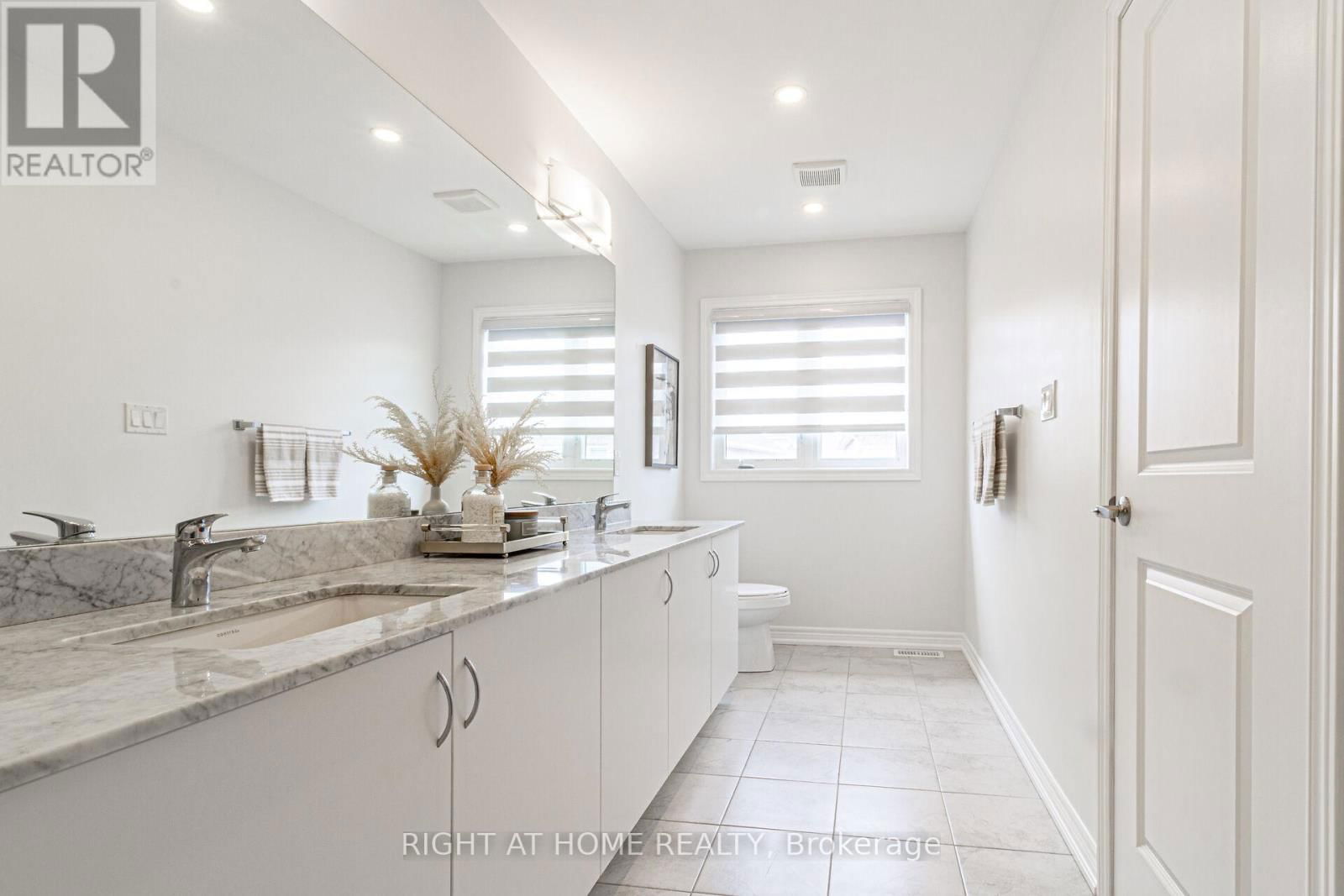 1406 FARMSTEAD DRIVE Image 25