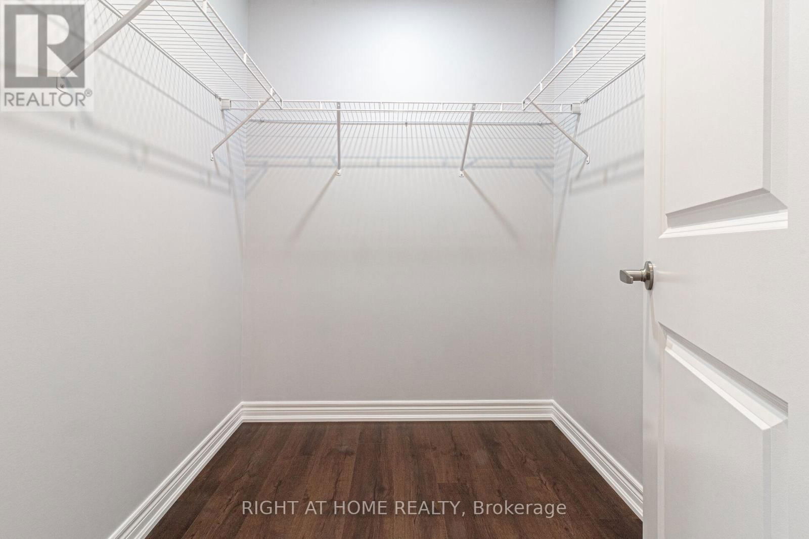 1406 FARMSTEAD DRIVE Image 27