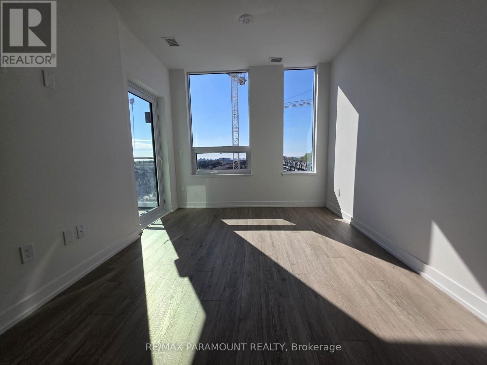 615 - 2501 SAW WHET BOULEVARD Image 15