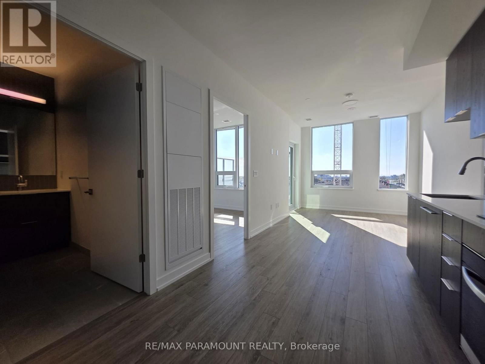 615 - 2501 SAW WHET BOULEVARD Image 6