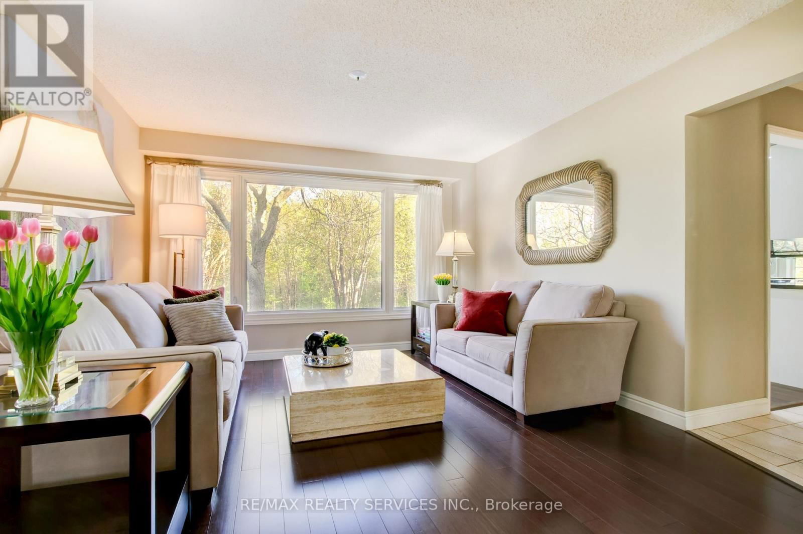 25 BROOKBANK COURT Image 12