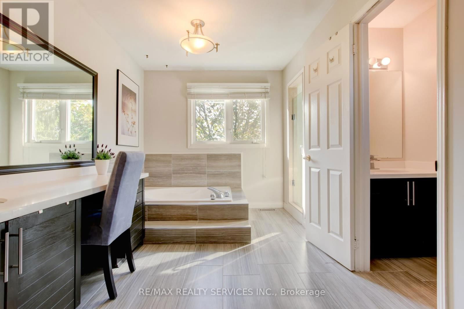 25 BROOKBANK COURT Image 19