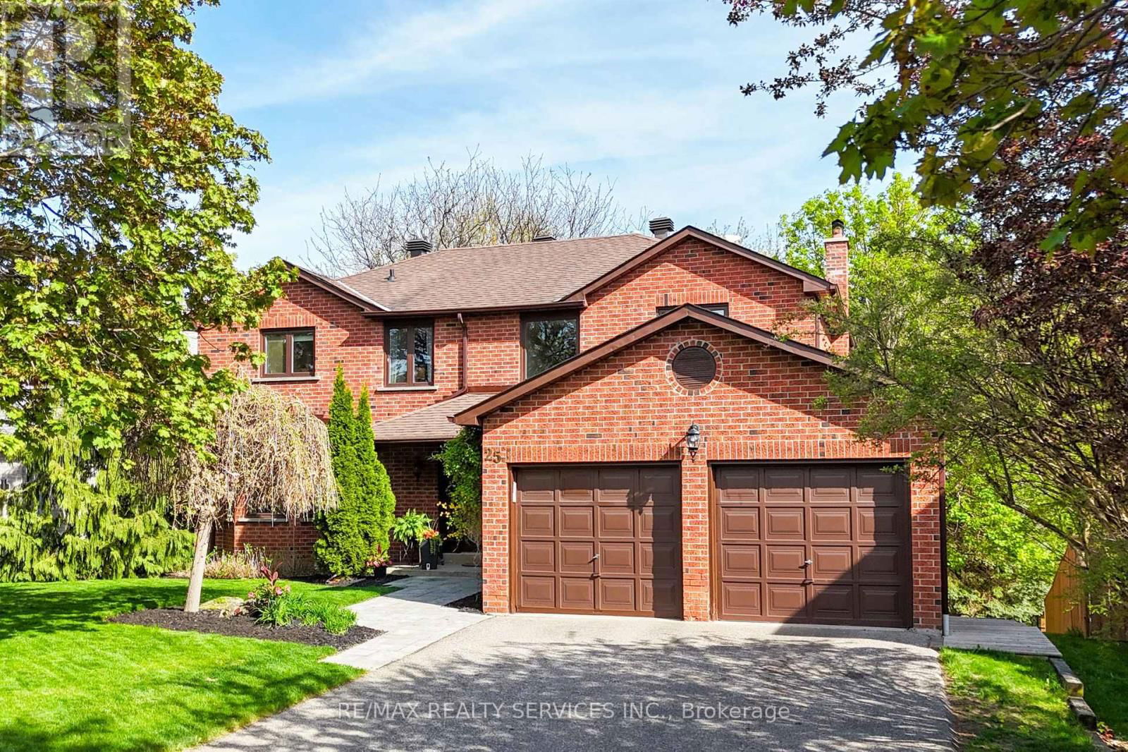 25 BROOKBANK COURT Image 2