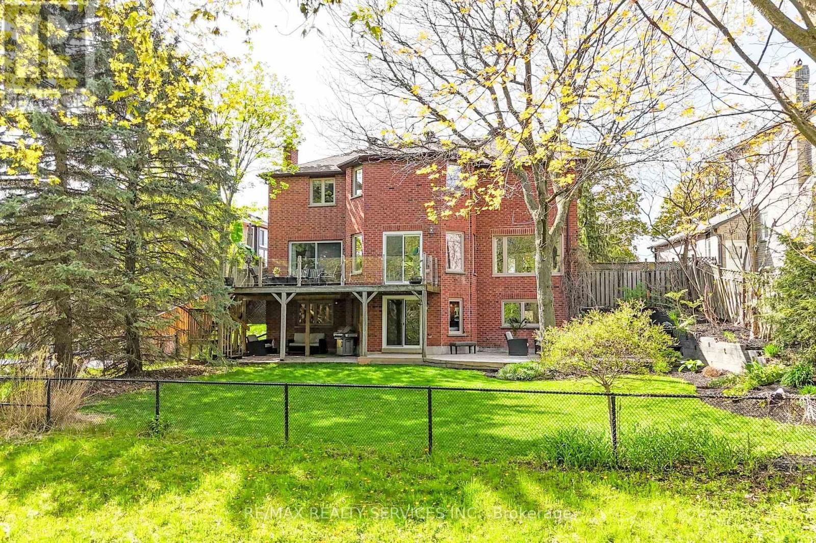 25 BROOKBANK COURT Image 37