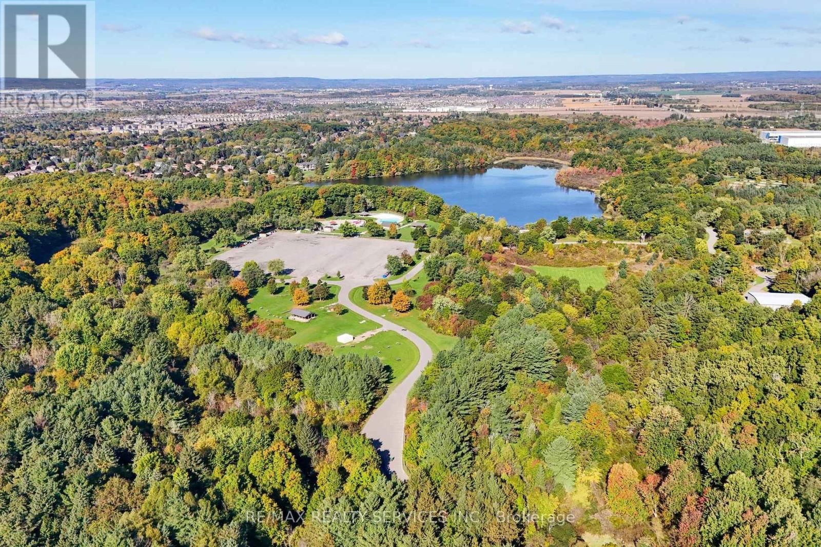25 BROOKBANK COURT Image 41