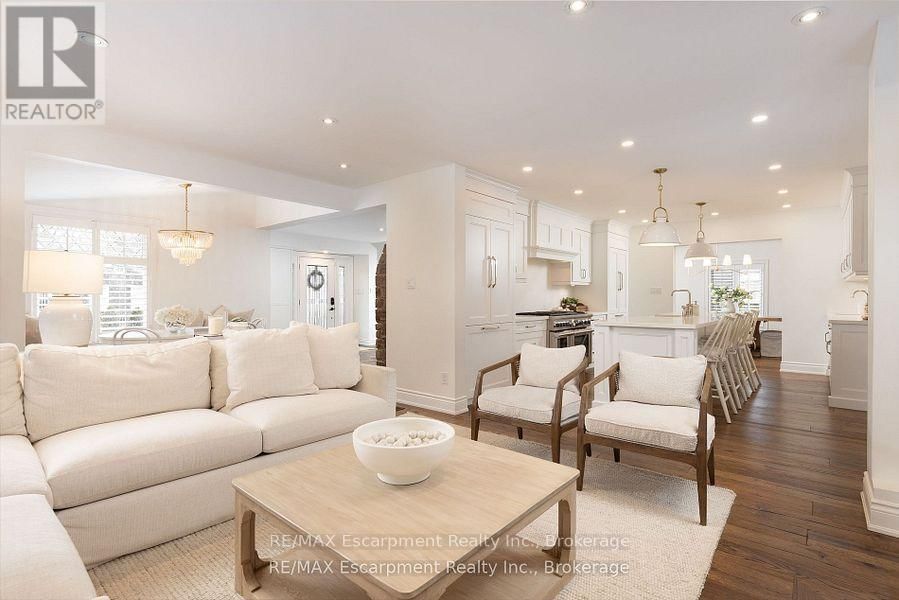 407 TRAFALGAR ROAD Image 10
