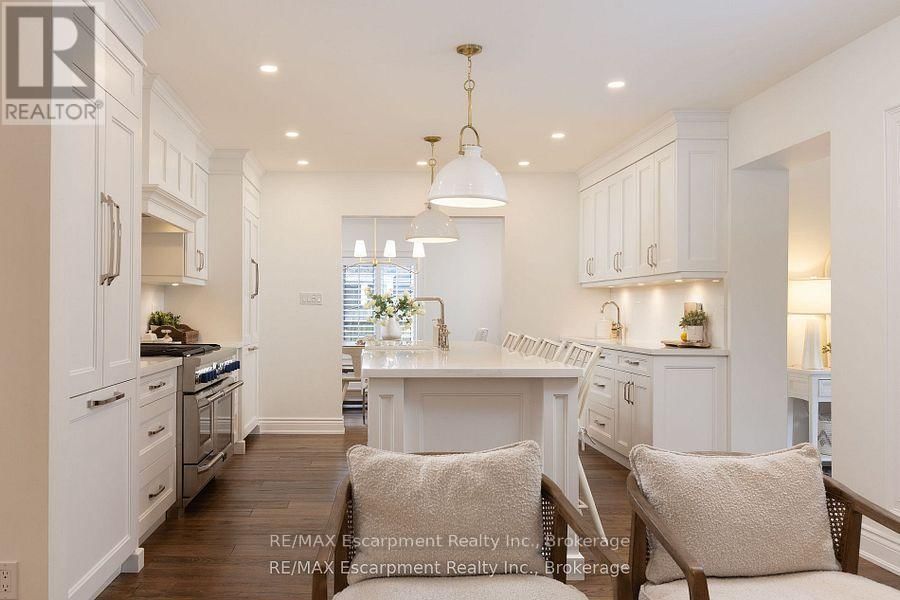 407 TRAFALGAR ROAD Image 11