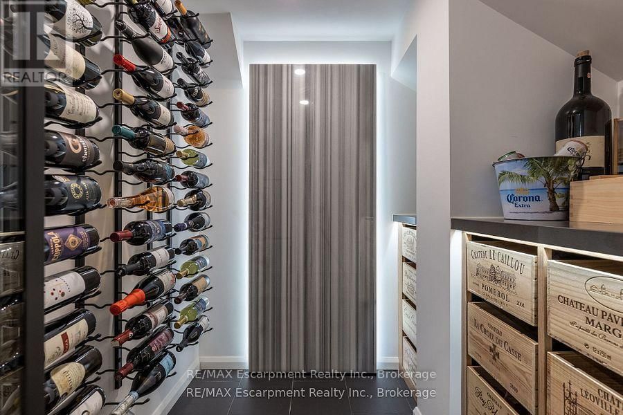 407 TRAFALGAR ROAD Image 30