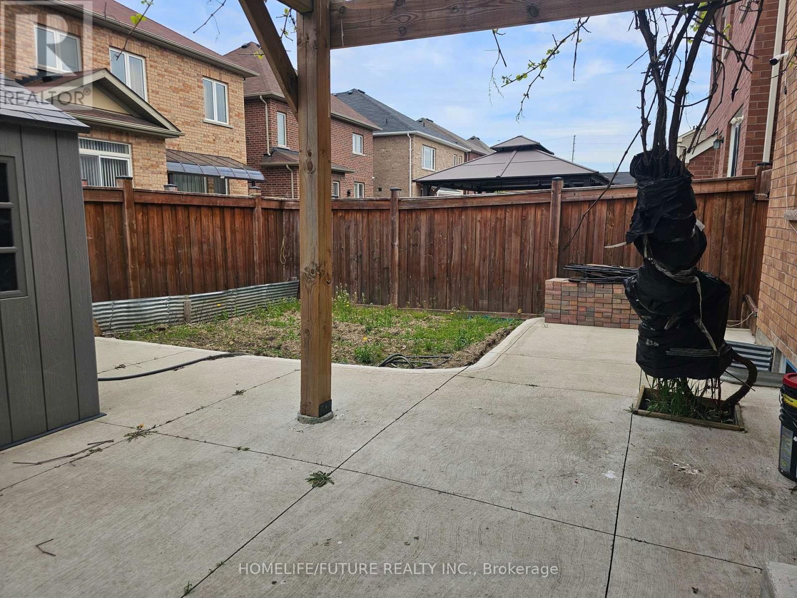 78 ENFORD CRESCENT Image 25