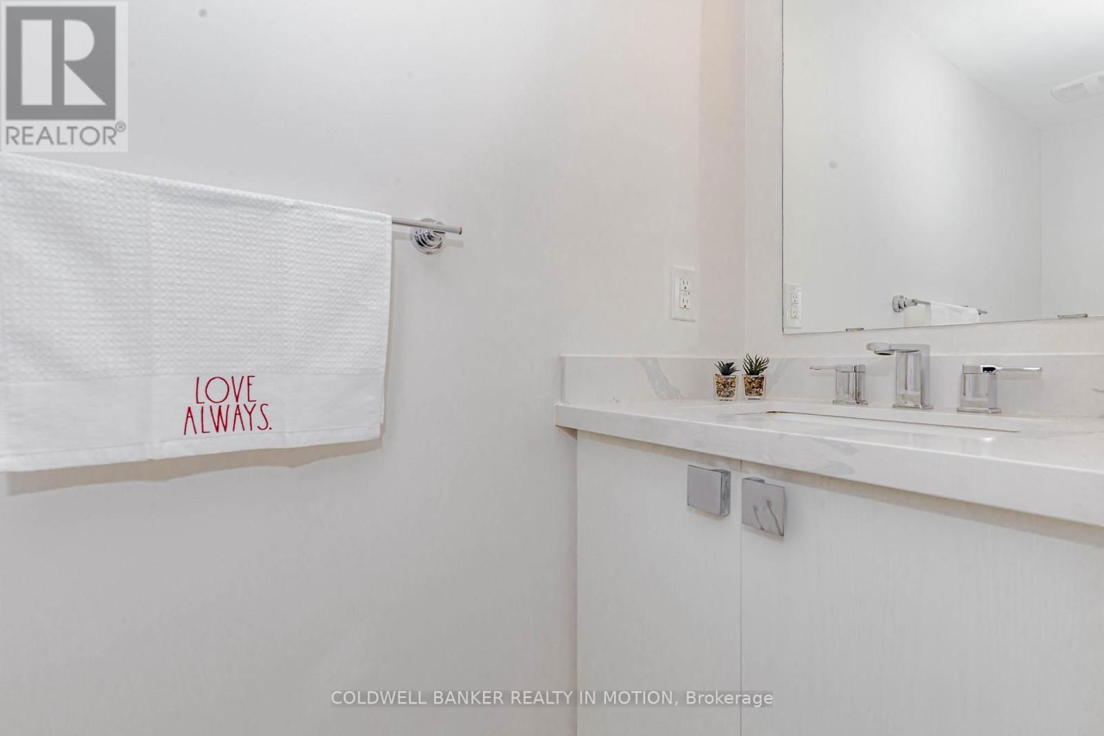 #279 - 4975 SOUTHAMPTON DRIVE Image 21
