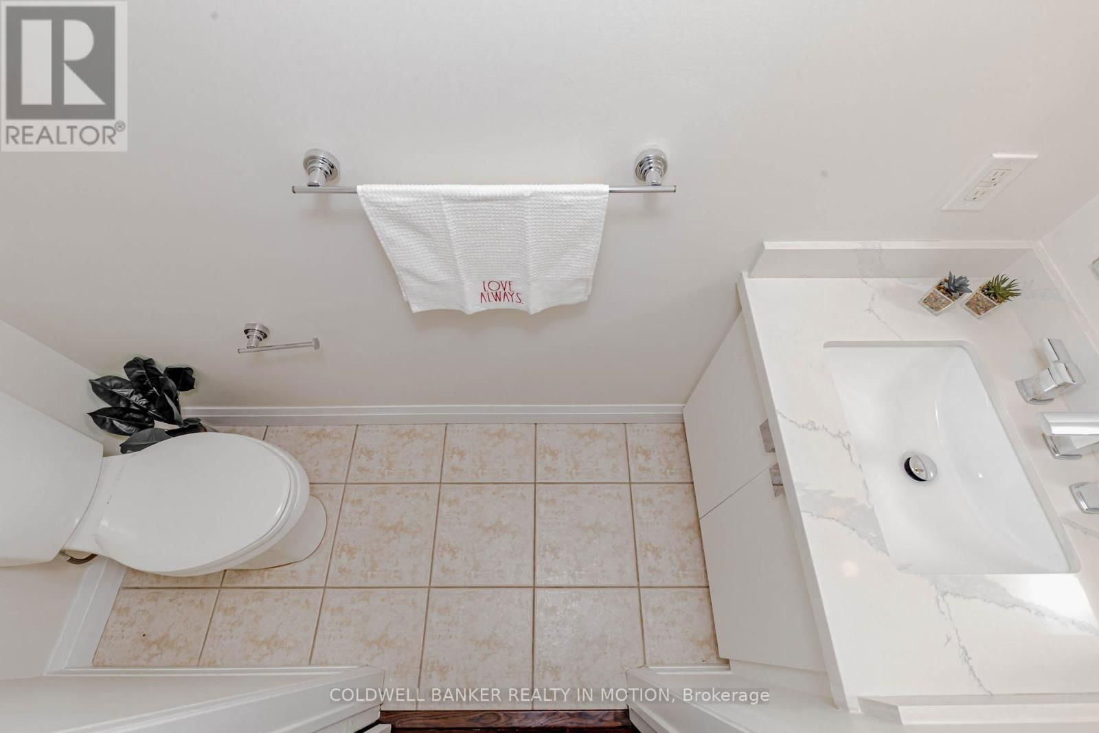 #279 - 4975 SOUTHAMPTON DRIVE Image 44