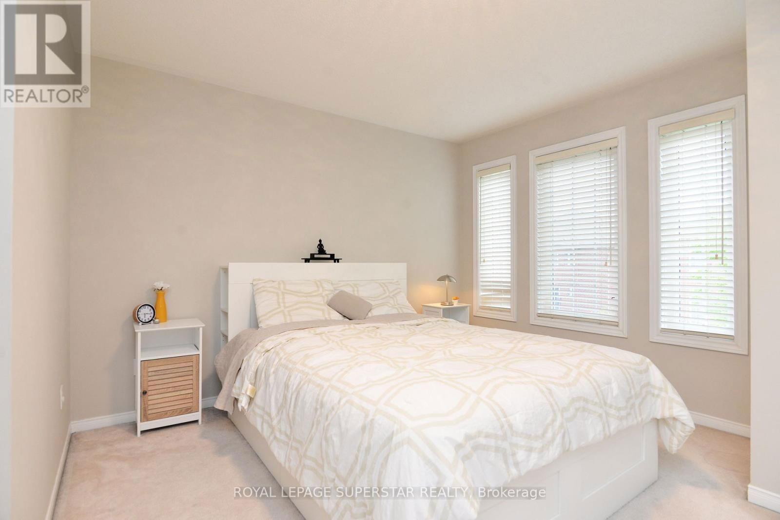 15 GEMSTONE LANE Image 37