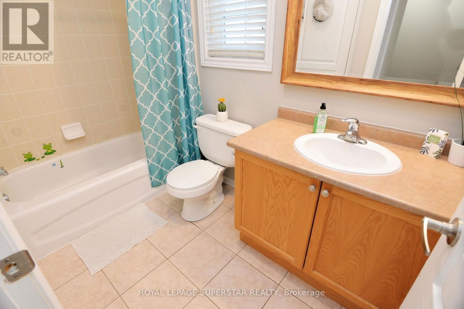 15 GEMSTONE LANE Image 41