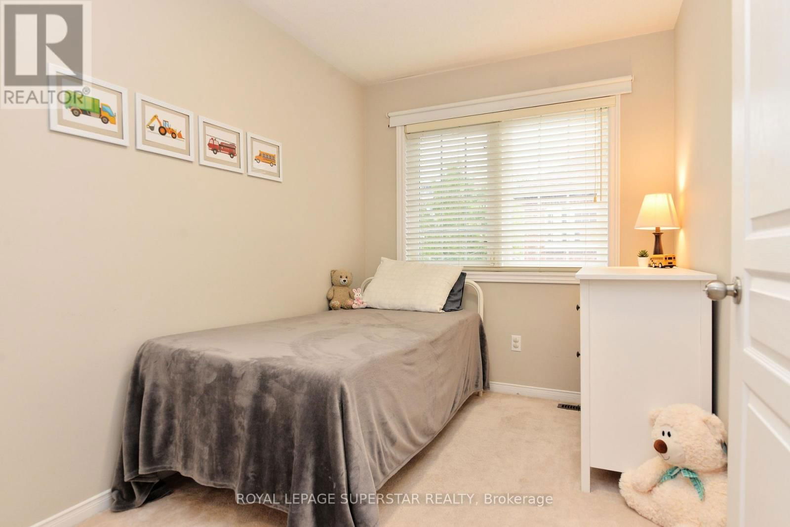15 GEMSTONE LANE Image 46