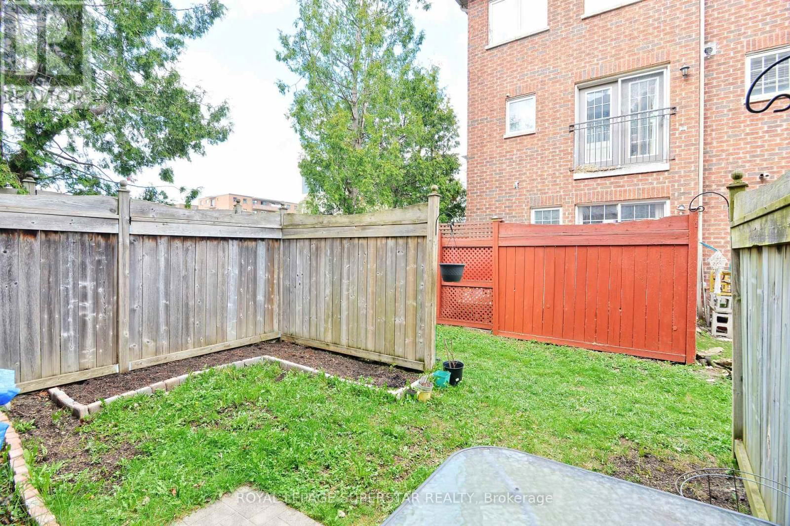 15 GEMSTONE LANE Image 47