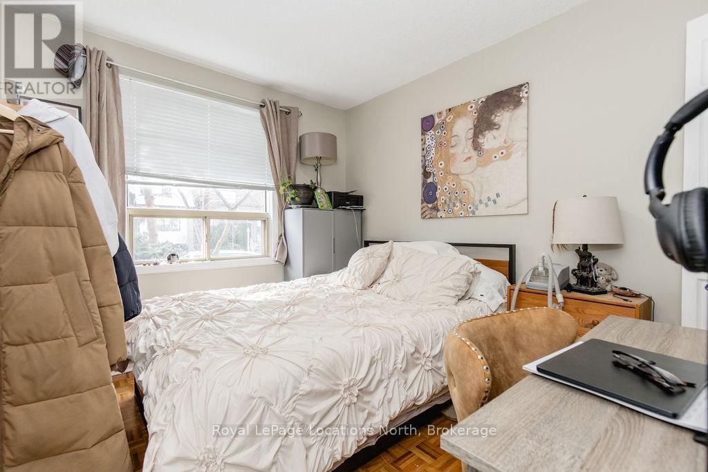 191 EARLSCOURT AVENUE Image 10