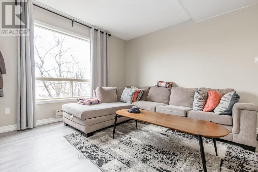 191 EARLSCOURT AVENUE Image 14