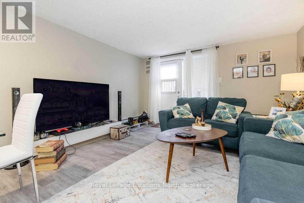191 EARLSCOURT AVENUE Image 29