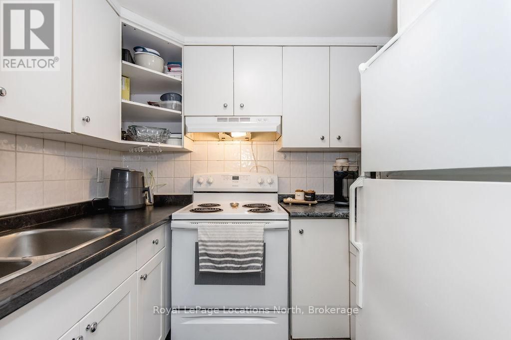191 EARLSCOURT AVENUE Image 33