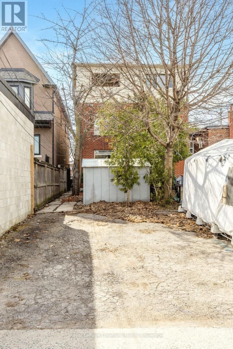 191 EARLSCOURT AVENUE Image 39