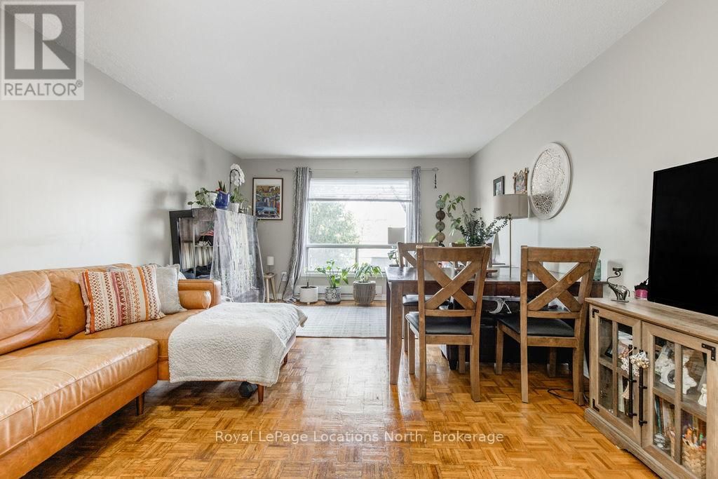 191 EARLSCOURT AVENUE Image 5