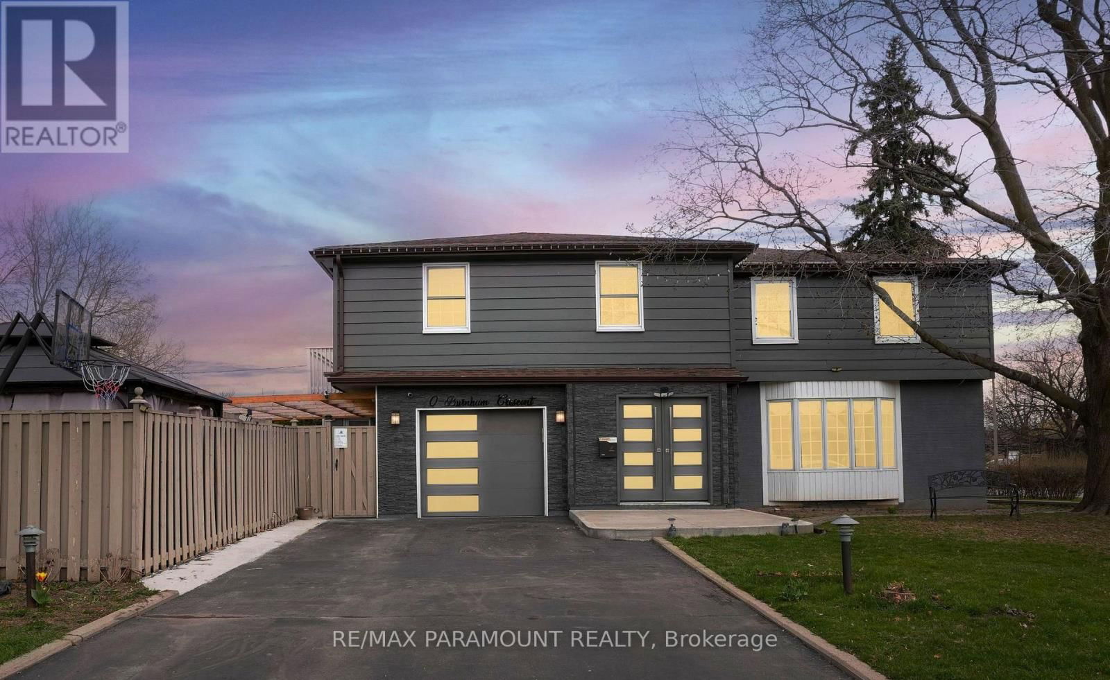 10 BURNHAM CRESCENT Image 1