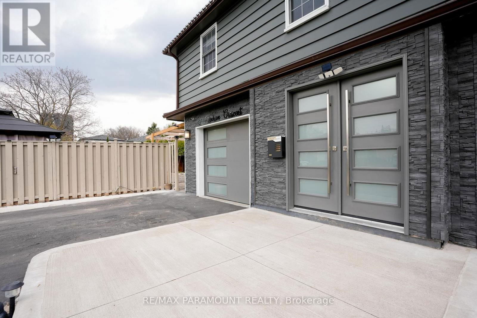 10 BURNHAM CRESCENT Image 2