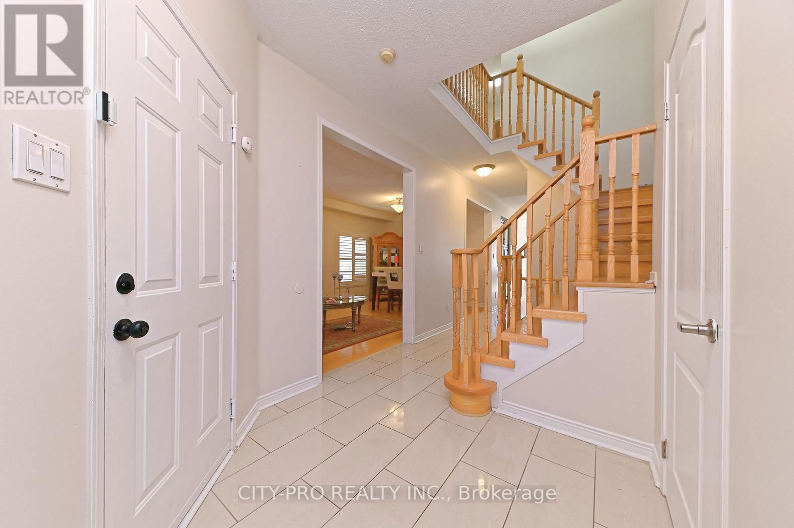 7302 ROSEHURST DRIVE Image 3