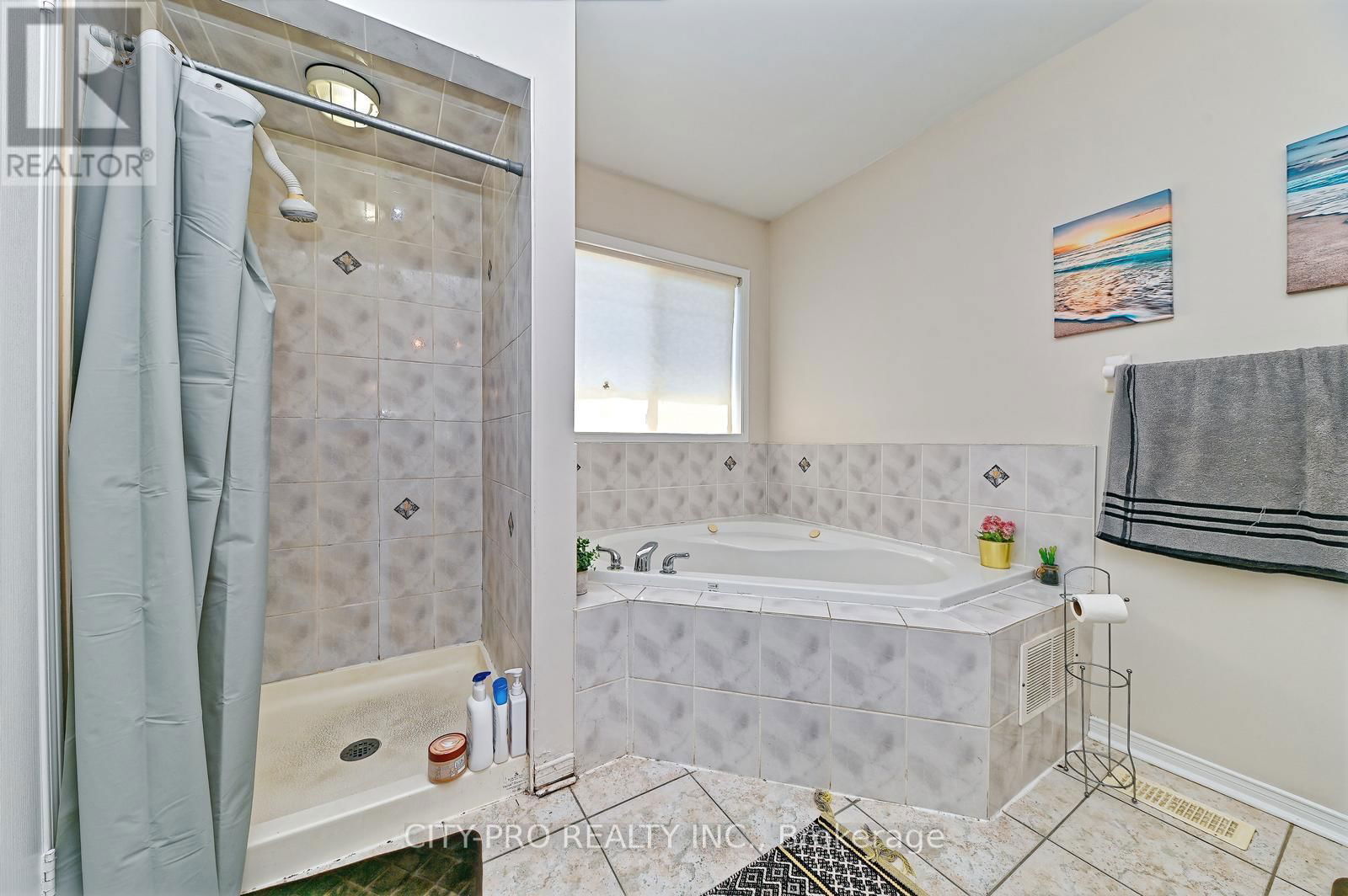 7302 ROSEHURST DRIVE Image 32