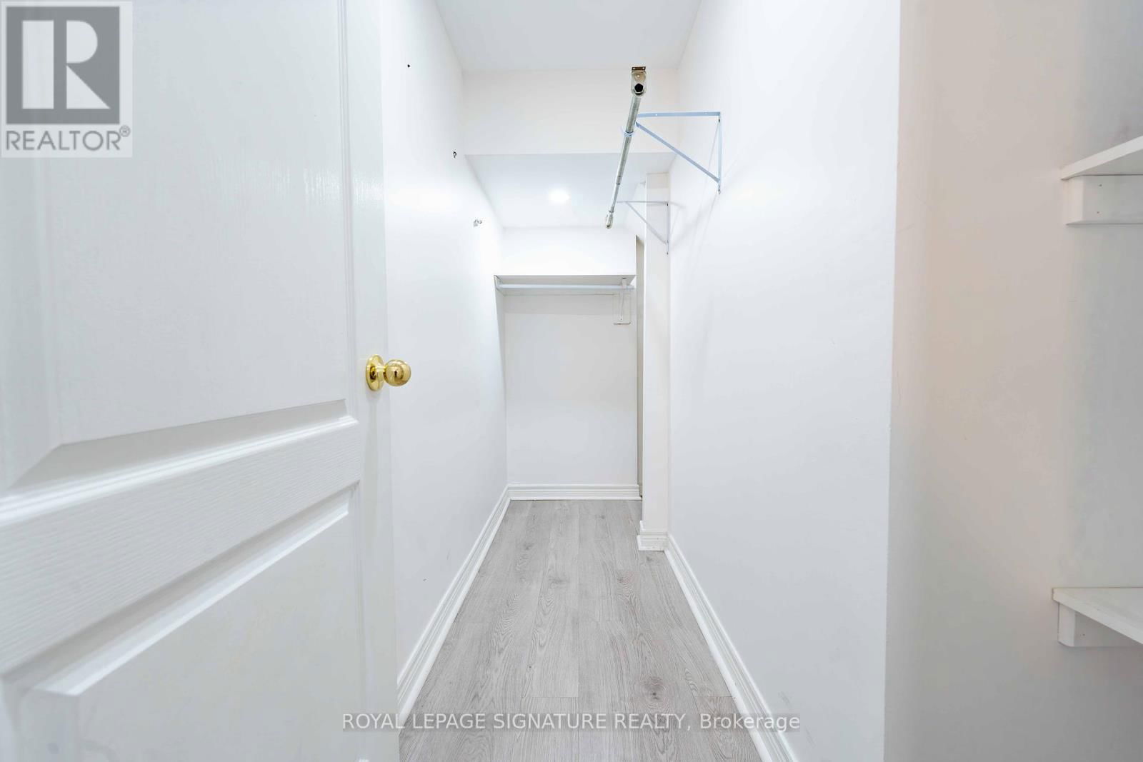 4742 CREDITVIEW ROAD Image 14