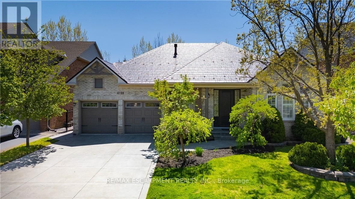 4198 KANE CRESCENT Image 1