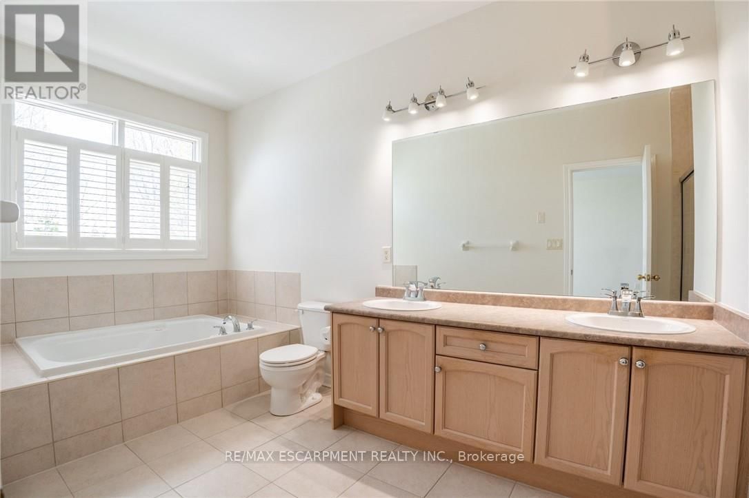 4198 KANE CRESCENT Image 13