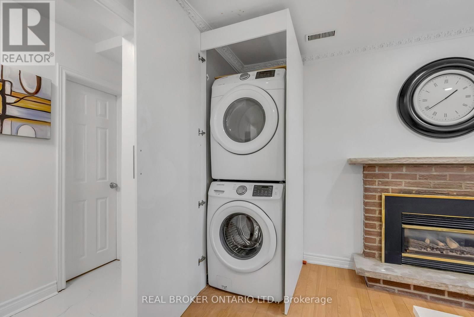 3465 ORION CRESCENT Image 26
