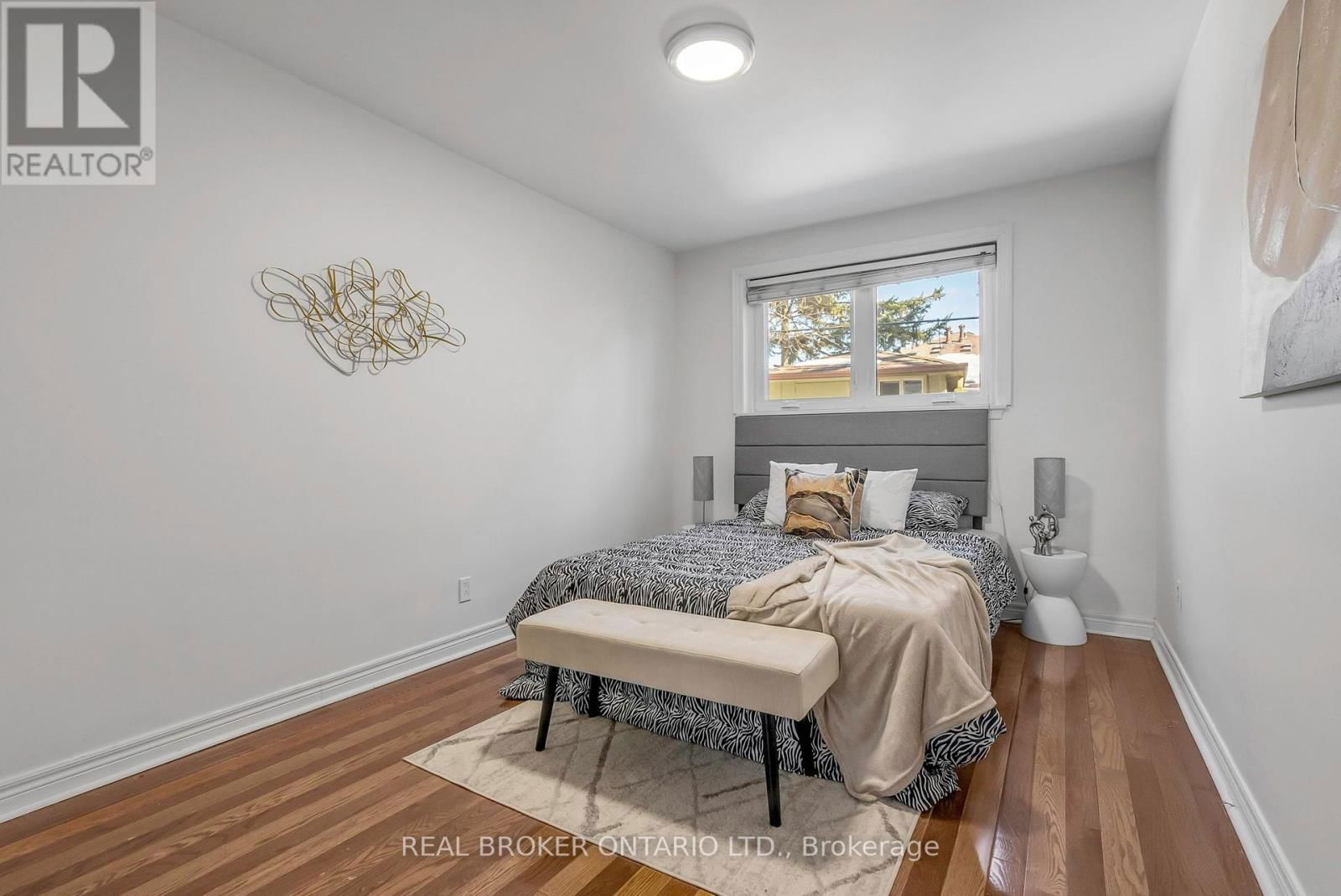 3465 ORION CRESCENT Image 35
