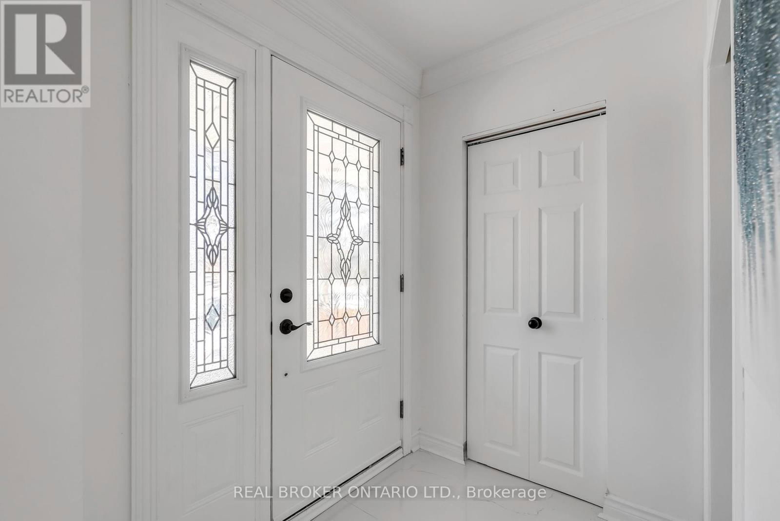 3465 ORION CRESCENT Image 4