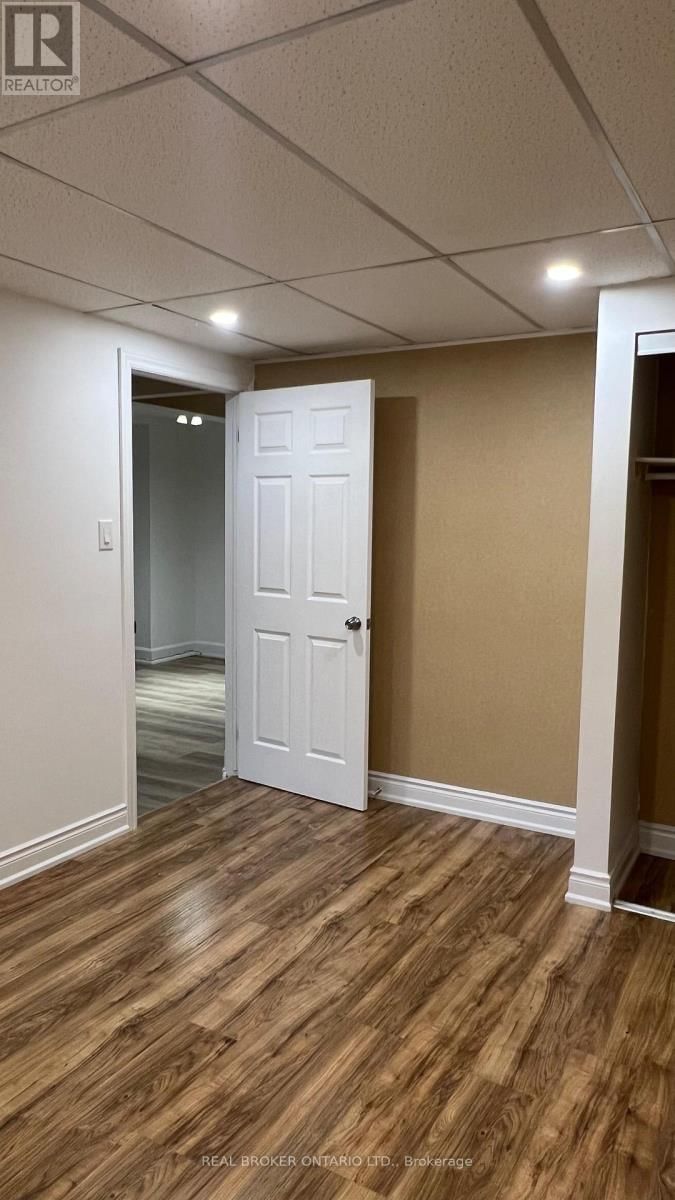 3465 ORION CRESCENT Image 42